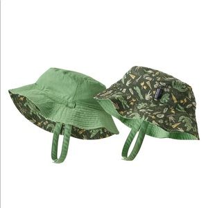 Sun Bucket Hat in like-new condition